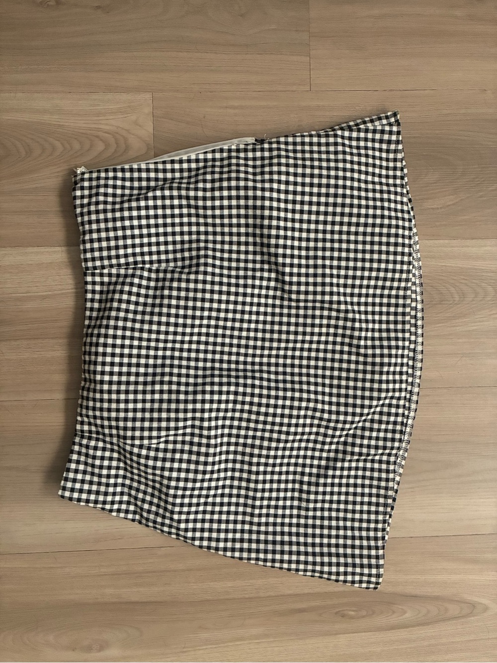 Black and White Gingham Skirt or Dress Detail with broken zipper